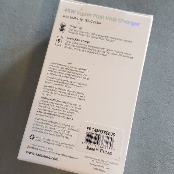 Samsung Super Fast Wall Charger - Picture 2 of 2